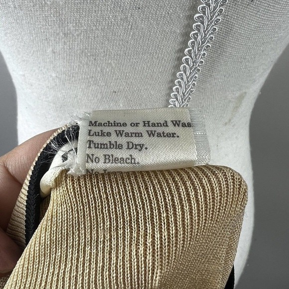 Exclusively Misook Tan Knit Cardigan Jacket S Buttoned black white trim - Picture 11 of 11